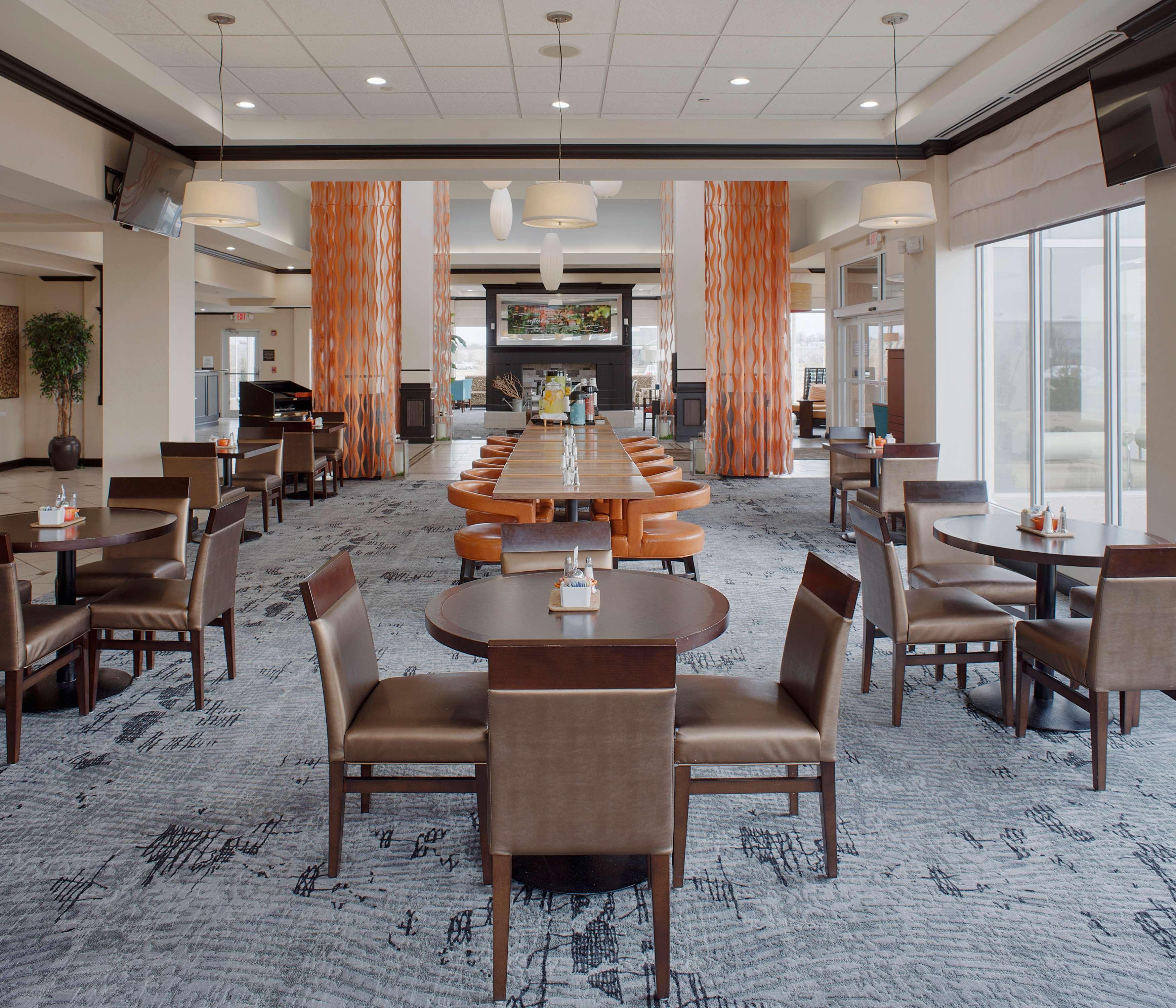 Hilton Garden Inn Jonesboro Exterior photo